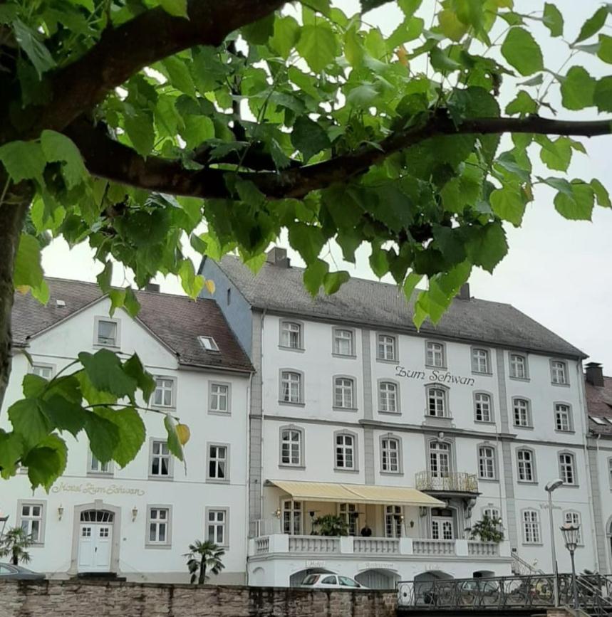 Historisches Hotel Zum Schwan Bad Karlshafen Buitenkant foto