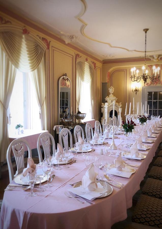 Historisches Hotel Zum Schwan Bad Karlshafen Buitenkant foto