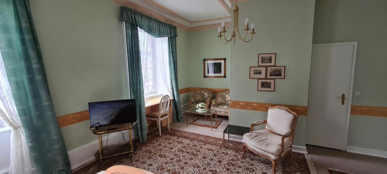 Historisches Hotel Zum Schwan Bad Karlshafen Buitenkant foto
